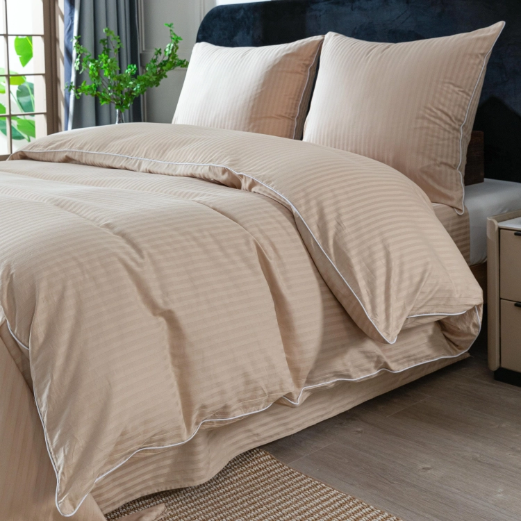 Beżowa bawełniana pościel hotelowa adamaszek z bizą 200x220 Mariot