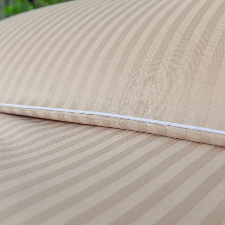 Beżowa bawełniana pościel hotelowa adamaszek z bizą 200x220 Mariot