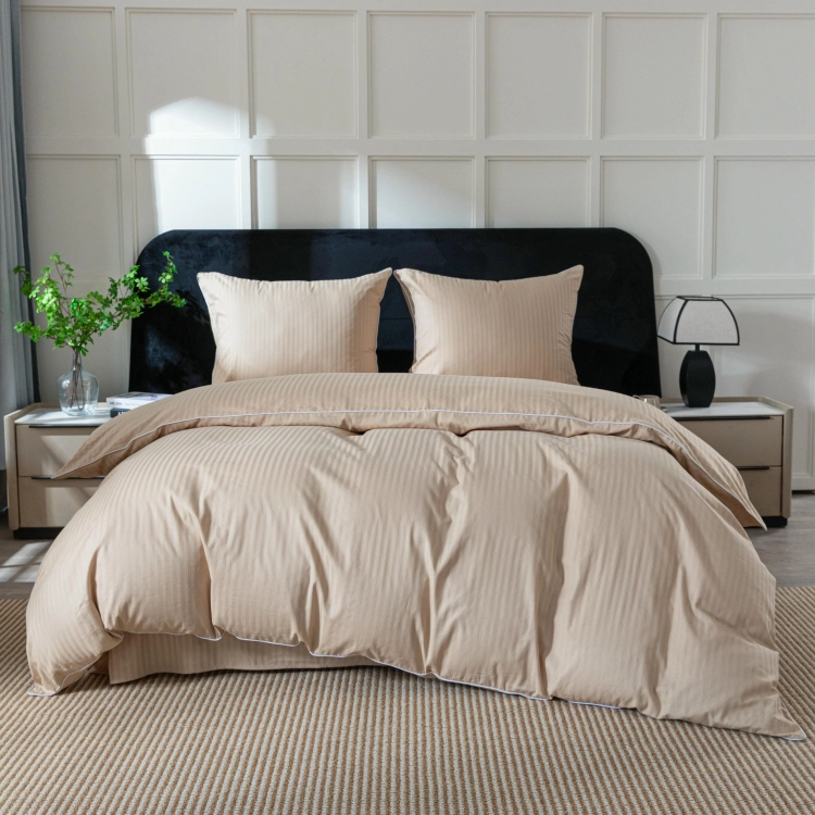 Beżowa bawełniana pościel hotelowa adamaszek z bizą 200x220 Mariot