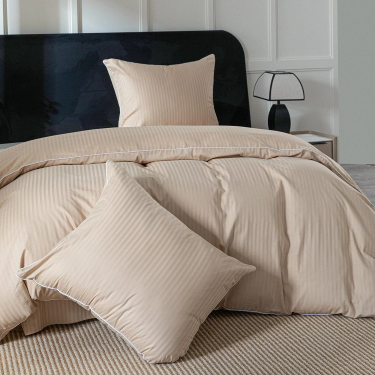 Beżowa bawełniana pościel hotelowa adamaszek z bizą 200x220 Mariot