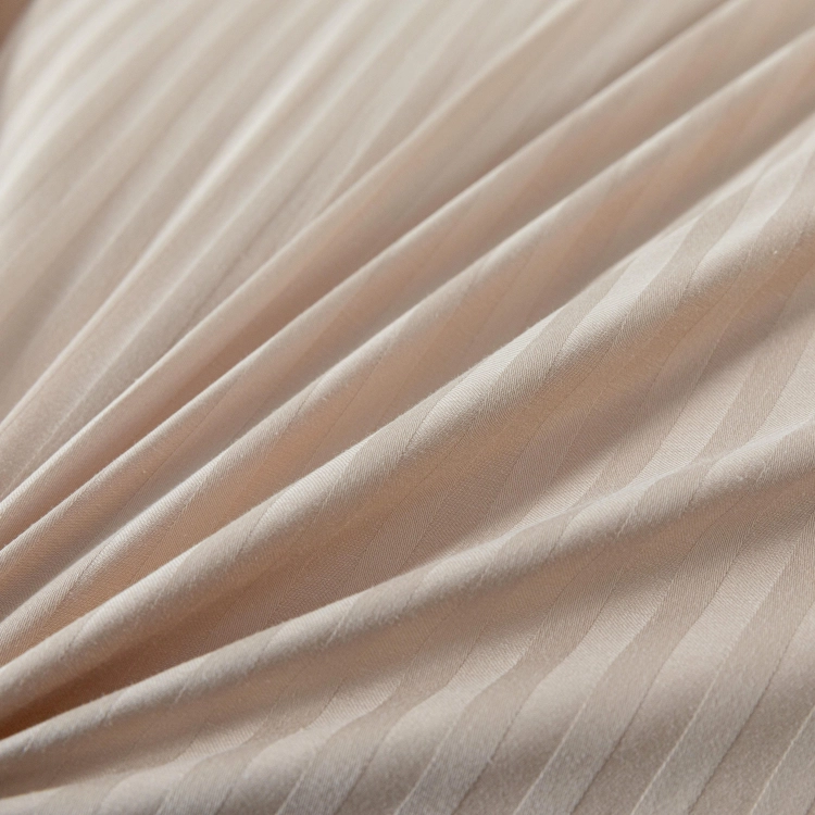 Beżowa bawełniana pościel hotelowa adamaszek z bizą 200x220 Mariot