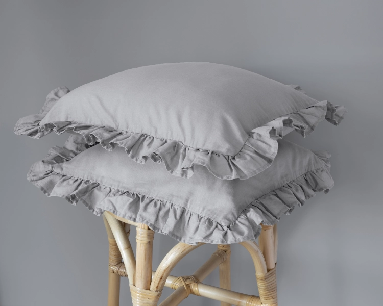 light grey_08.jpg