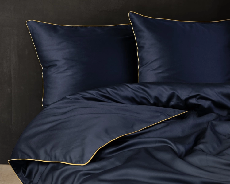 DARK_BLUE_01.jpg