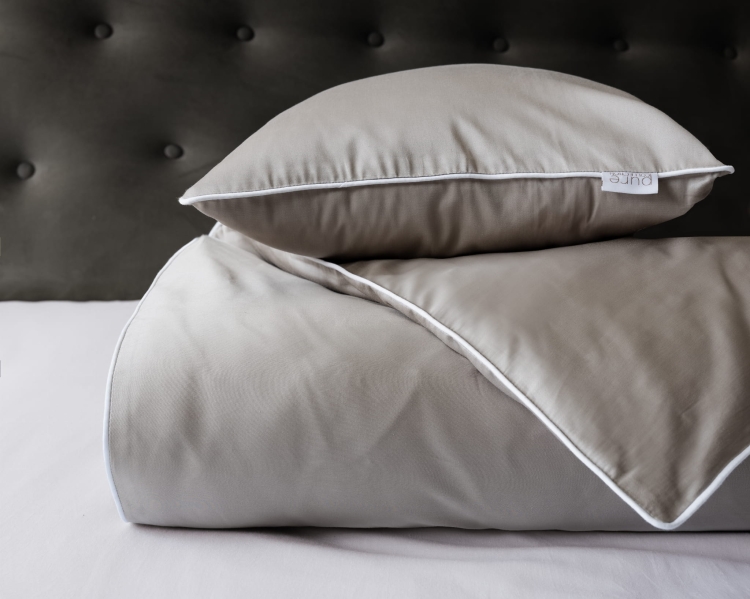 Ekskluzywna beżowa pościel hotelowa z makosatyny z bizą 140x200