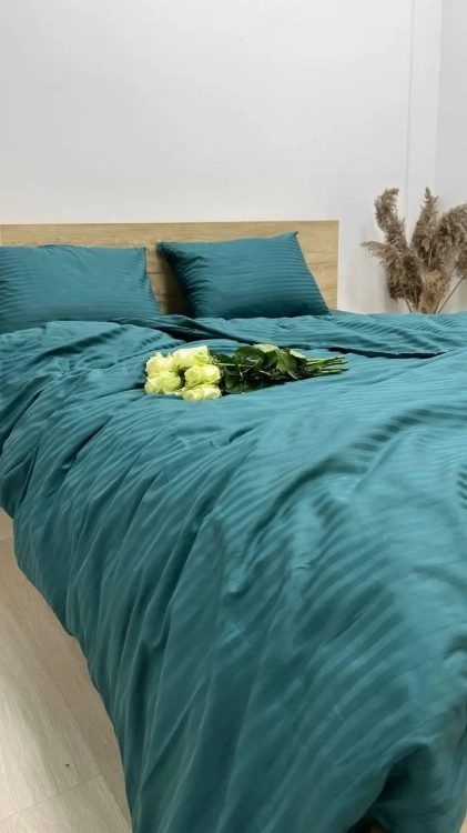 Zielona pościel 200x220 hotelowa w pasy