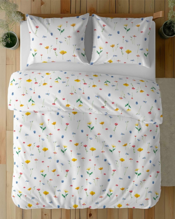 Bawełniana pościel 220×200 biała w kolorowe polne kwiaty 5486A Home Satin