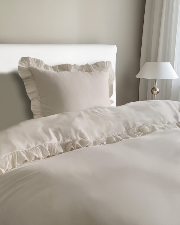 Beżowa bawełniana pościel z falbaną 140x200