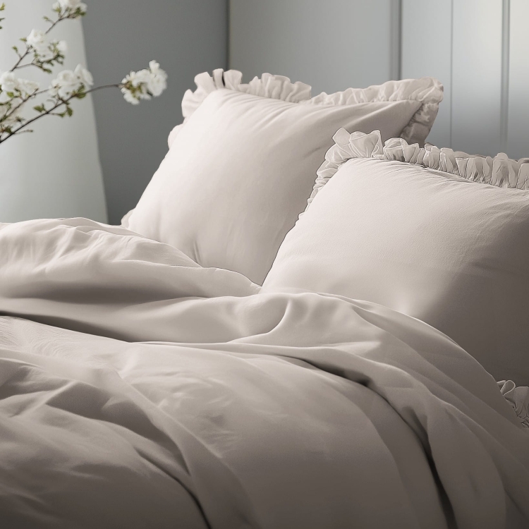 Beżowa bawełniana pościel z falbaną 160x200