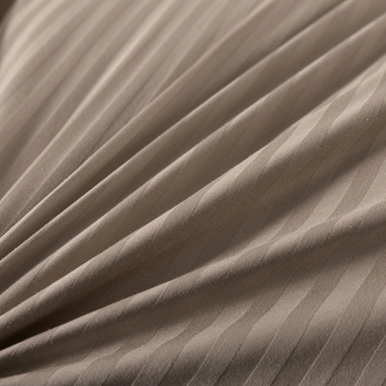 Czekoladowa bawełniana pościel hotelowa adamaszek z bizą 160x200 Mariot