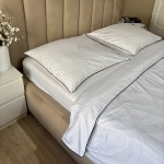 Biała bawełniana pościel hotelowa adamaszek z bizą 160x200 Mariot 