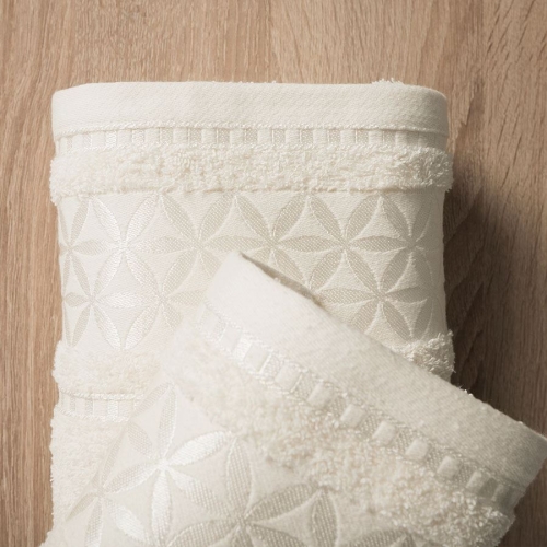 Ręcznik Spring premium kremowy 50x90 gruby i chłonny